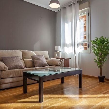 Valencia Flat Rental Swim And Paddle الغرفة الصورة
